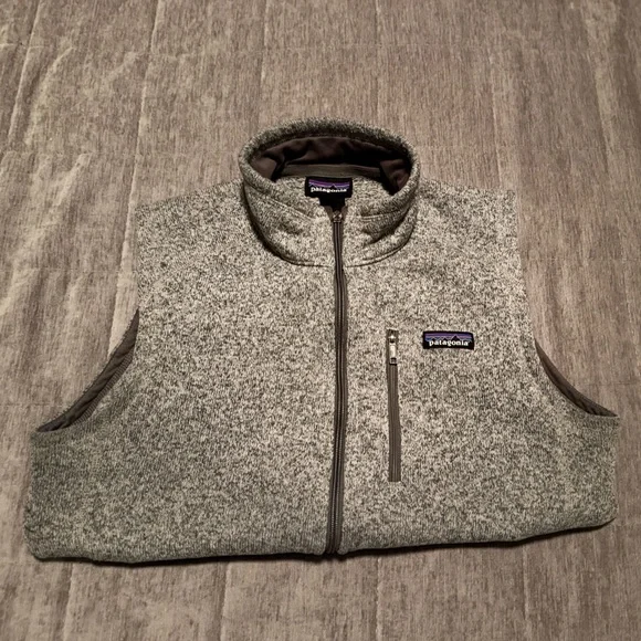 Patagonia Men's Heather Gray Better Sweater Vest - Picture 3 of 11